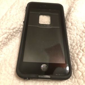 iPhone 6 Plus life proof case